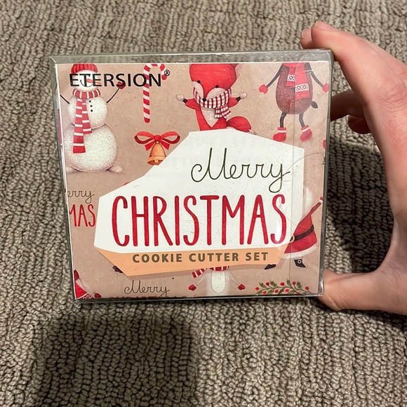 Christmas holiday tree cookie cutters NWT - Picture 1 of 3